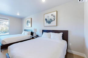 502B - Black Rock Mountain Resort